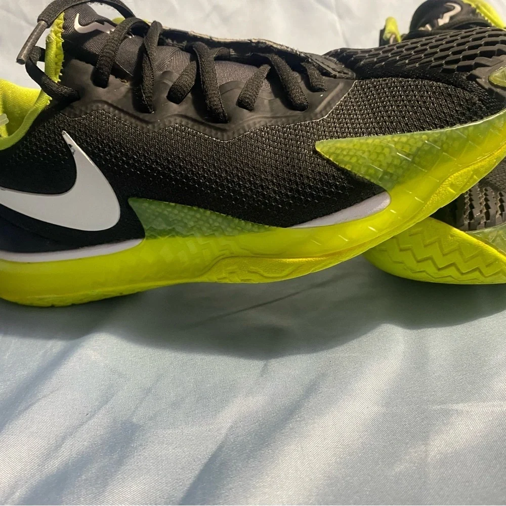 Nike zoom Vapor Cage 4 Rafa Athletic Shoes Dynamic Design